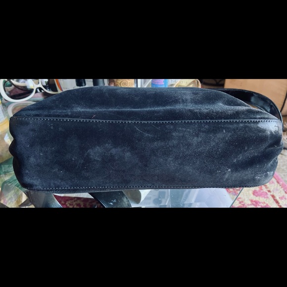 Salvatore Ferragamo vintage suede shoulder bag - Picture 8 of 9